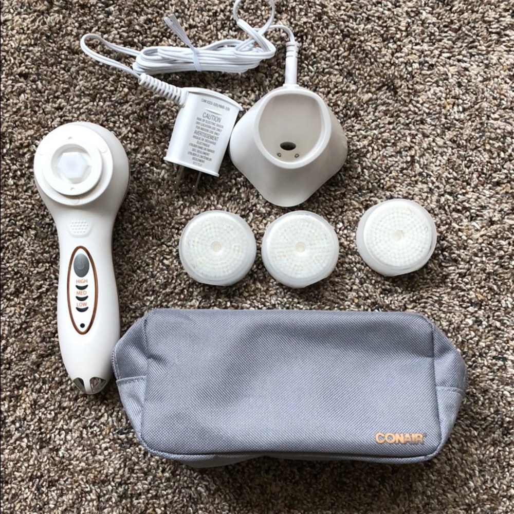 Conair True Glow Sonic Facial Skincare System